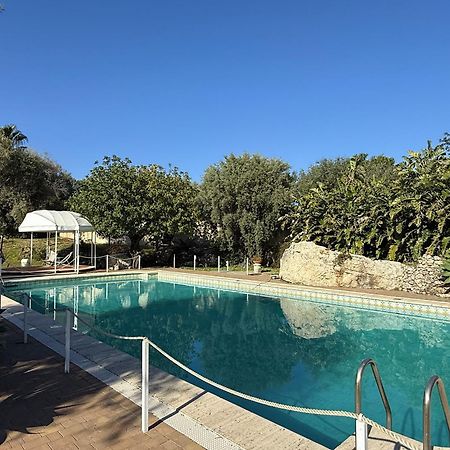 Isola Charm B&B - A Historic Villa Near Punta Del Pero Beach Syracuse Exterior foto