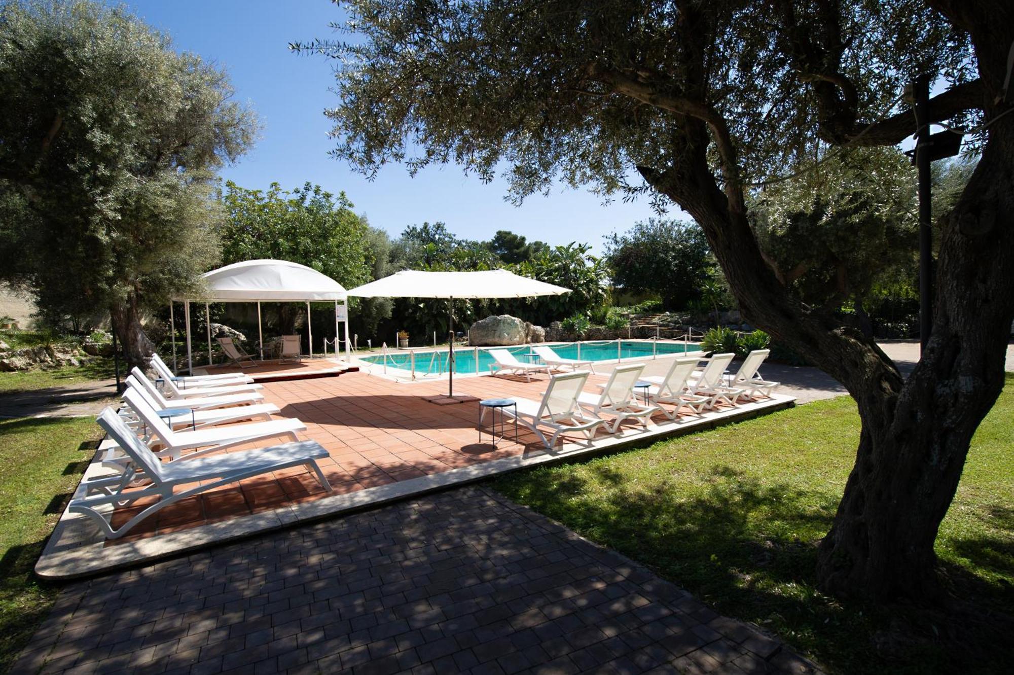 Isola Charm B&B - A Historic Villa Near Punta Del Pero Beach Syracuse Exterior foto