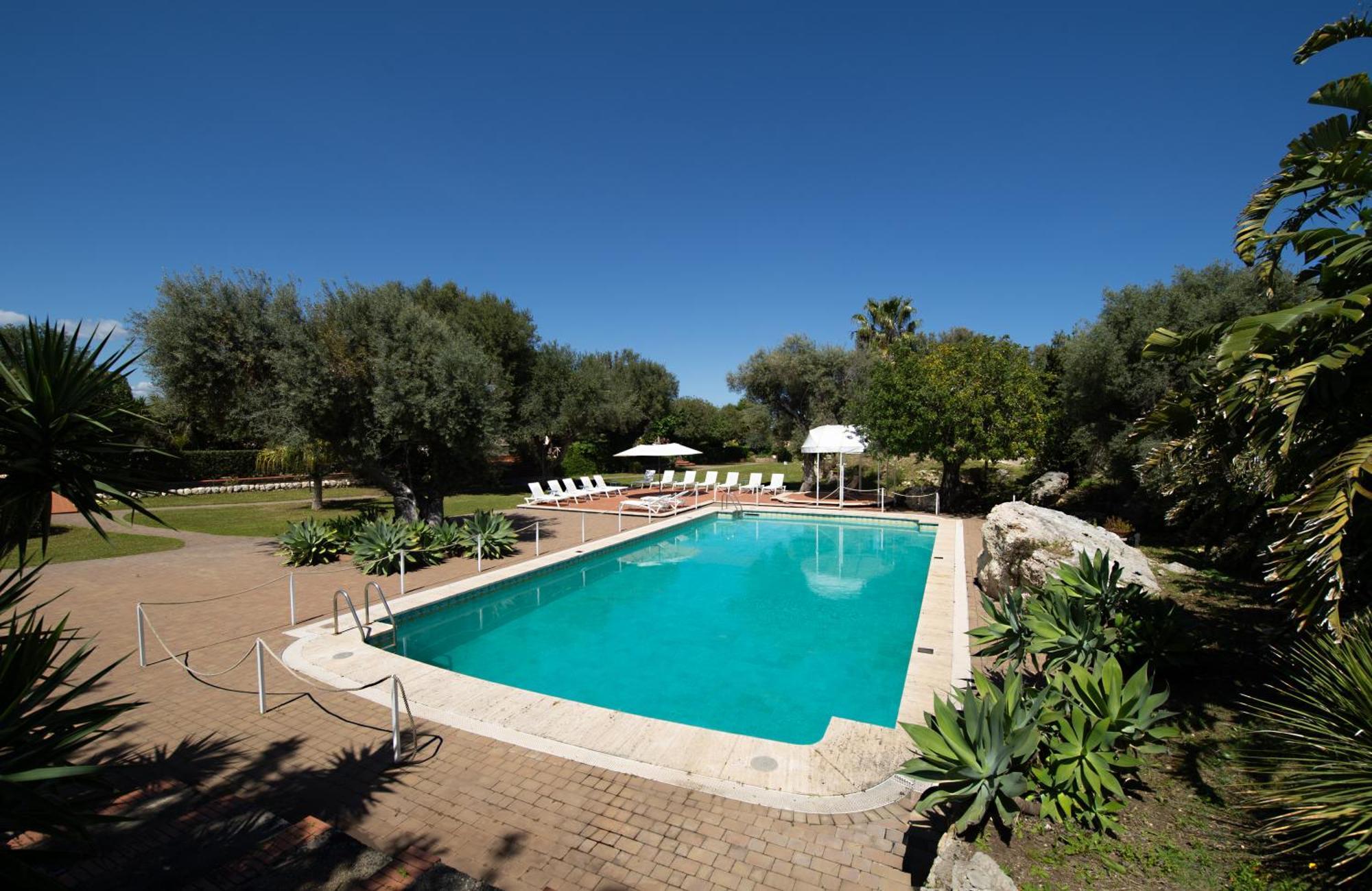 Isola Charm B&B - A Historic Villa Near Punta Del Pero Beach Syracuse Exterior foto