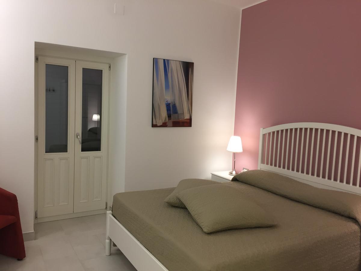 Isola Charm B&B - A Historic Villa Near Punta Del Pero Beach Syracuse Exterior foto